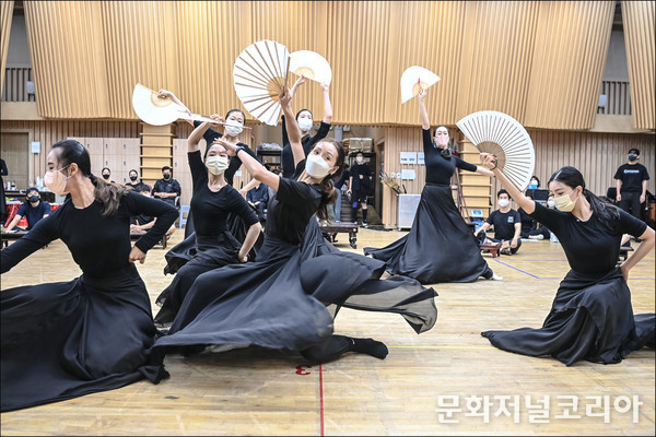 무용단 연습사진