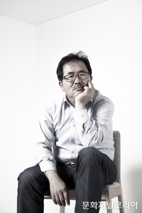 사진: 황인선 저자