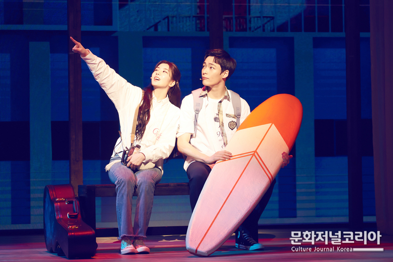  ▲ 뮤지컬 <태양의 노래> 한 장면. (사진제공 = (주)신스웨이브)