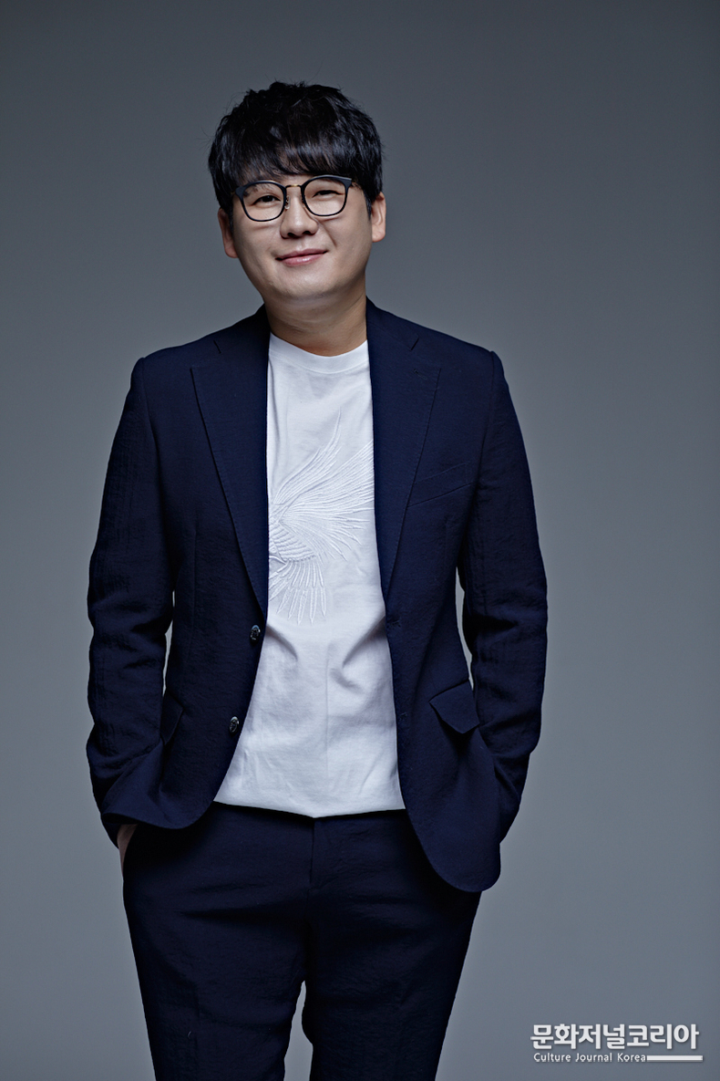  ▲ 다방면에서 맹활약을 펼치고 있는 배우 김강현 (사진제공 = 에스더블유엠피)