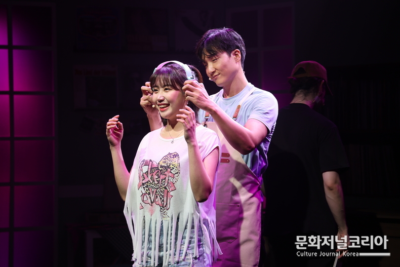 콘서트 뮤지컬 '런던레코드. '