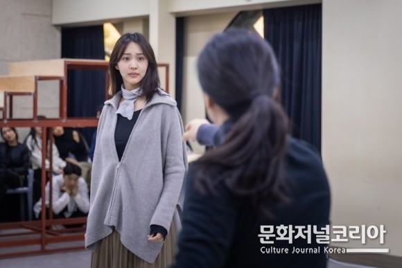 뮤지컬 '루쓰' 연습실현장사진_힘컨텐츠제공