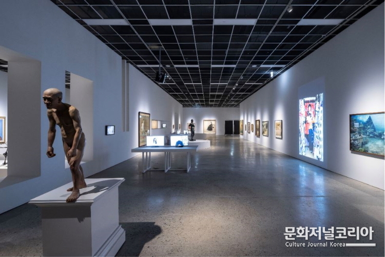  ▲ 국립현대미술관 청주, 주제 기획전 《전시의 전시》 전시장 내부 전경 (사진제공 = 국립현대미술관)