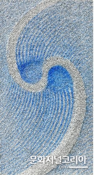 내가 찾은 꽃길 llL 70x135cm 한지 및 혼합재료