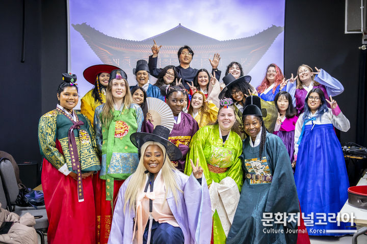 주영한국문화원이 진행한 K-팝 아카데미. (사진=주영한국문화원 제공) 