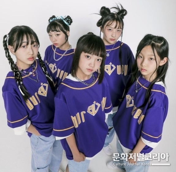 '버비'_단체_이미지 사진제공 = 온원엔터테인먼트