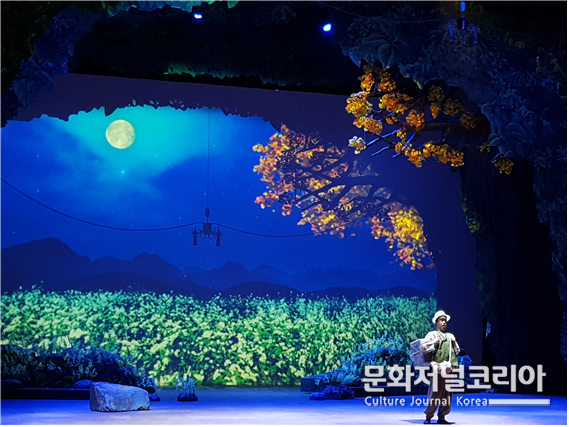 사진은 지난해 열린 구미오페라단의 오페라 메밀꽃 필 무렵 공연장면