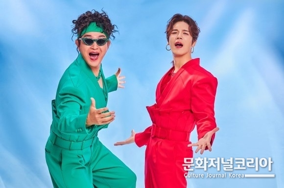 가수 '노라조' 사진 제공 = 앨범커버(㈜블렌딩), 아티스트 이미지(노라조엔터테인먼트)