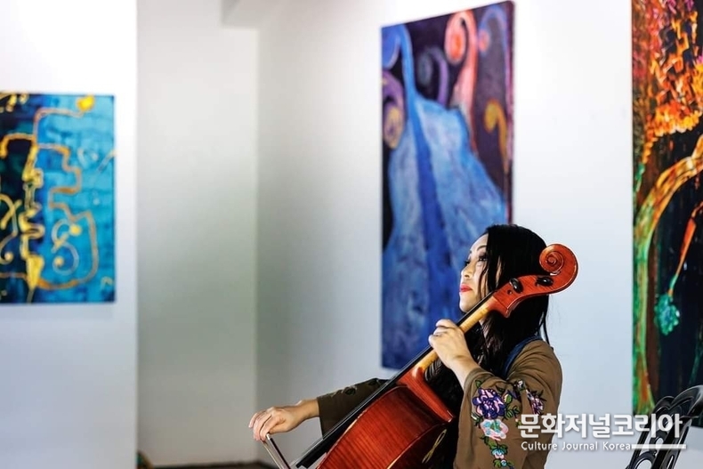 첼리스트 문지윤