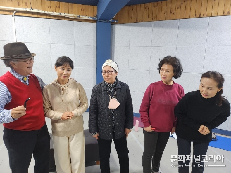 악극 "부모님 전상서“ 