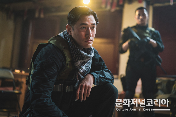 디즈니+ '킬러들의 쇼핑몰'의 배우 조한선