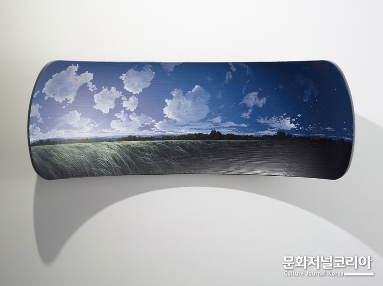 이원순, Perspective projectiom-23-18, 20.5 × 56cm, 레진에 아크릴, 2023