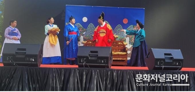 부스 입점비 없어 원가 판매 가능, 시민들에게 큰 호응 얻어 사단법인 서울특별시종로구관광협의회(2024.10.2.)
