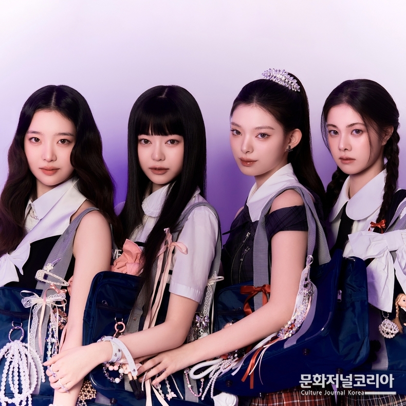 코스모시_단체_이미지 사진제공 = 소니뮤직코리아