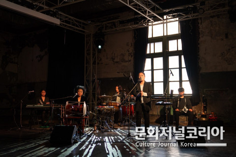  사진: 더튠