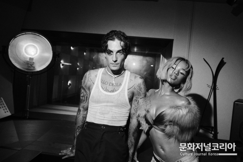다미아노 다비드&타일라_이미지