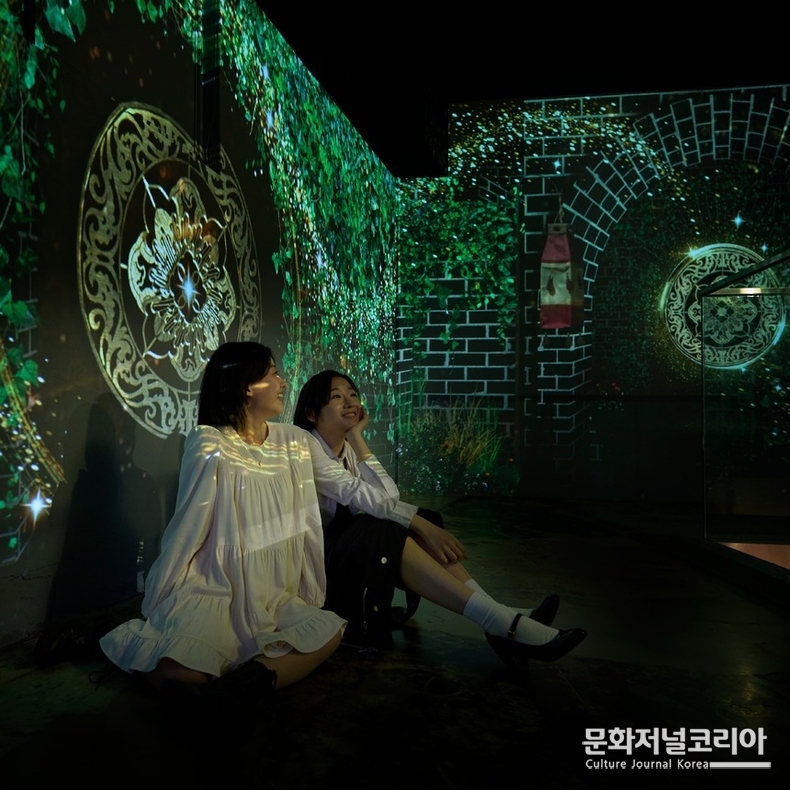 몰입형 미디어 아트 전시로 돌아온 ‘환혼: 빛과 그림자’ 5월 19일 티켓 오픈
