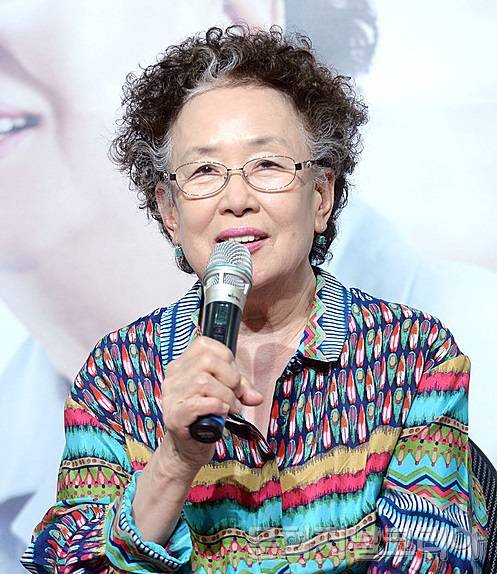 ▲영화 '영웅' 출연···안중근 의사 어머니 조마리아 역= 배우 '나문희'