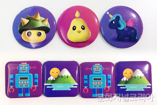 ▲ 헬로파크핸드미러와마그넷