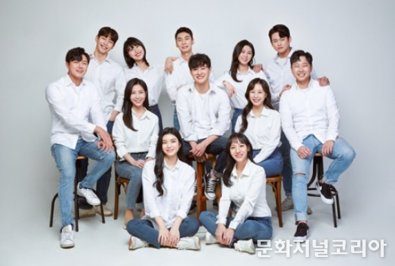 연극 ‘운빨로맨스’, 2022년 9차팀 캐스팅 공개