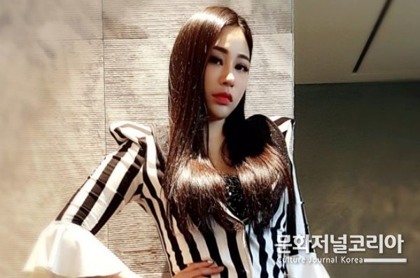 신곡 '눈물편지'로 솔로 활동을 겸하는 '박앵두' / KMB컴퍼니 제공