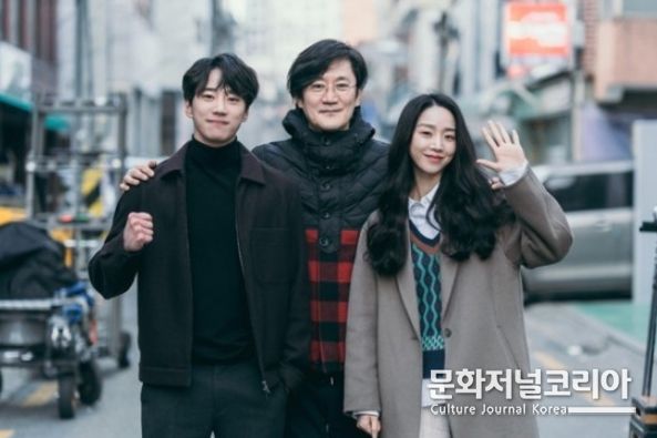 영화 웨이브 오리지널 영화 '용감한 시민'
